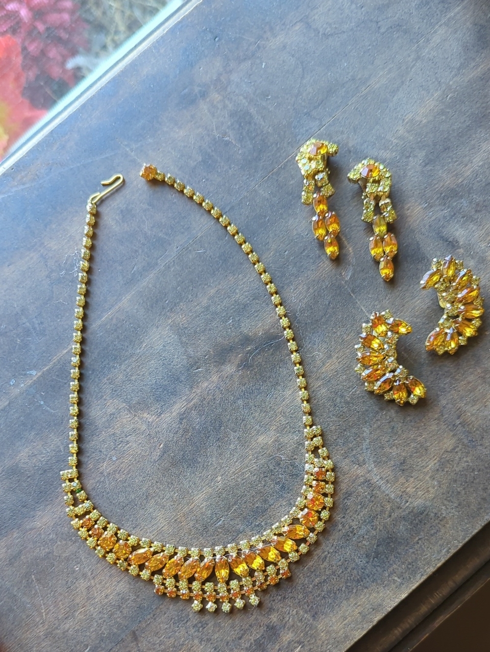 Vintage 50s Gold-Tone Amber Crystal Necklace and Earring Set